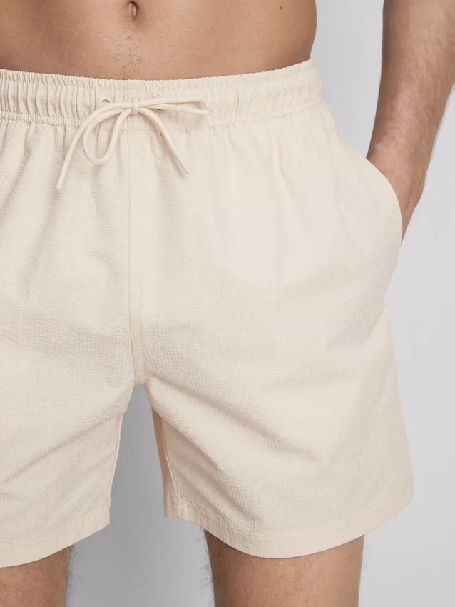 Badeshorts med struktur