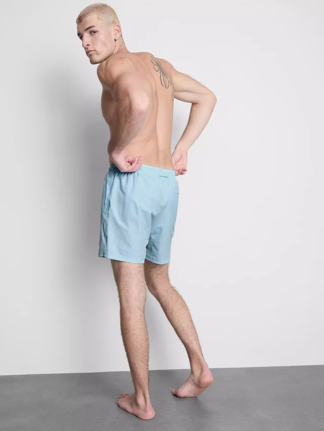 Badeshorts med struktur