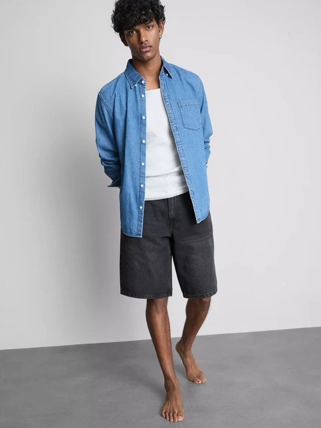 Baggy denimshorts med middels høy midje