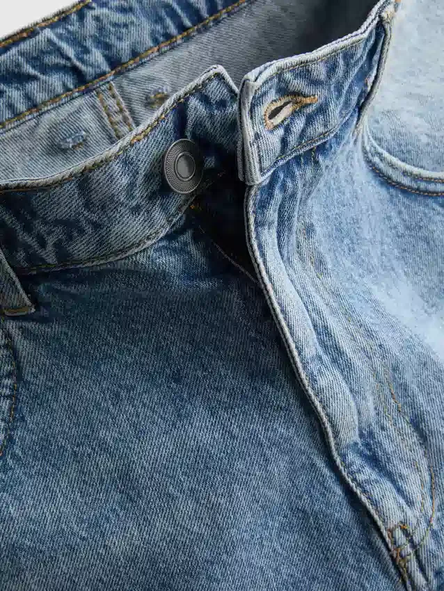 Baggy denimshorts med middels høy midje