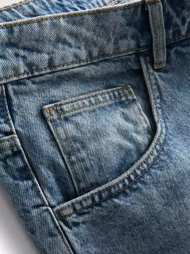 Baggy denimshorts med middels høy midje
