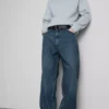 Baggy-jeans med middels høy midje