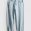 Baggy-jeans med middels høy midje