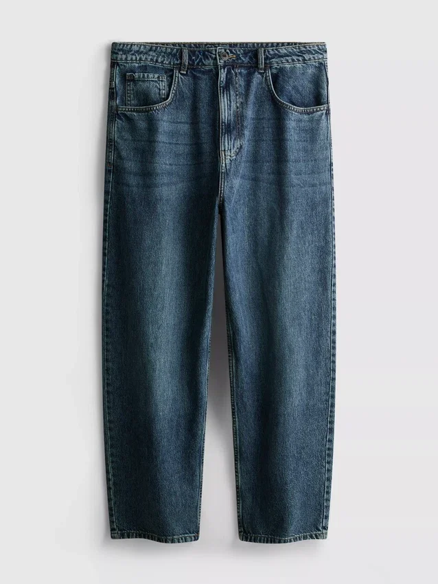 Baggy-jeans med middels høy midje