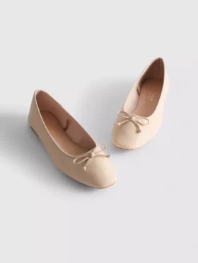 Ballerinasko i kunstlær