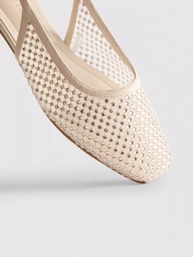 Ballerinasko med slingback og rhinestones