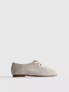 Ballerinasko med sløyfedetaljer