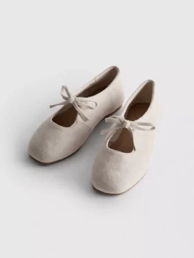 Ballerinasko med sløyfedetaljer