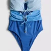 Bandeau-badedrakt med utskjæringer