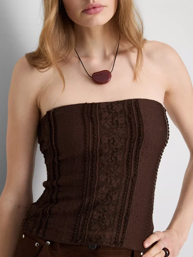 Bandeau-top i bomullsblanding med blonder
