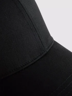 Baseballcap med fargeblokker