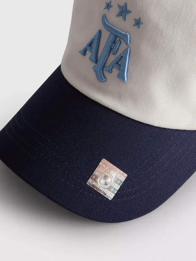 Baseballcap med fotballmotiv fra Argentina