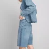 Bermudashorts i denim med ubehandlet kant