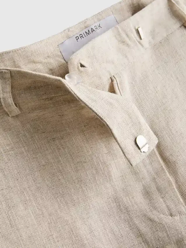 Bermudashorts i plissert linblanding