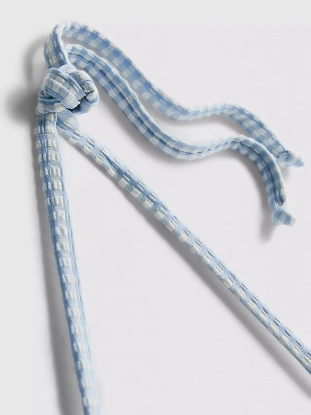 Bikinitopp i gingham med trekantform og daisy-kant