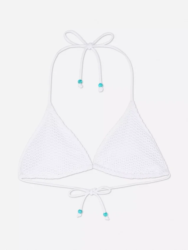 Bikinitopp med heklede perledetaljer