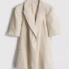 Blazer i linblanding med korte ermer