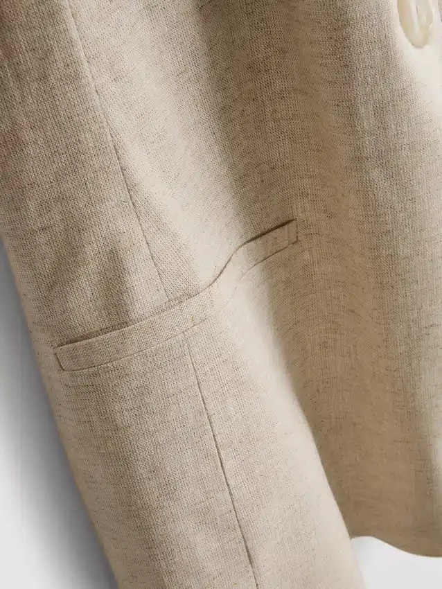 Blazer i linblanding med korte ermer