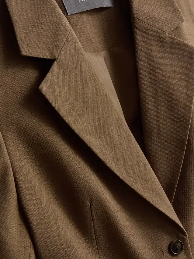 Blazer med korte ermer og belte