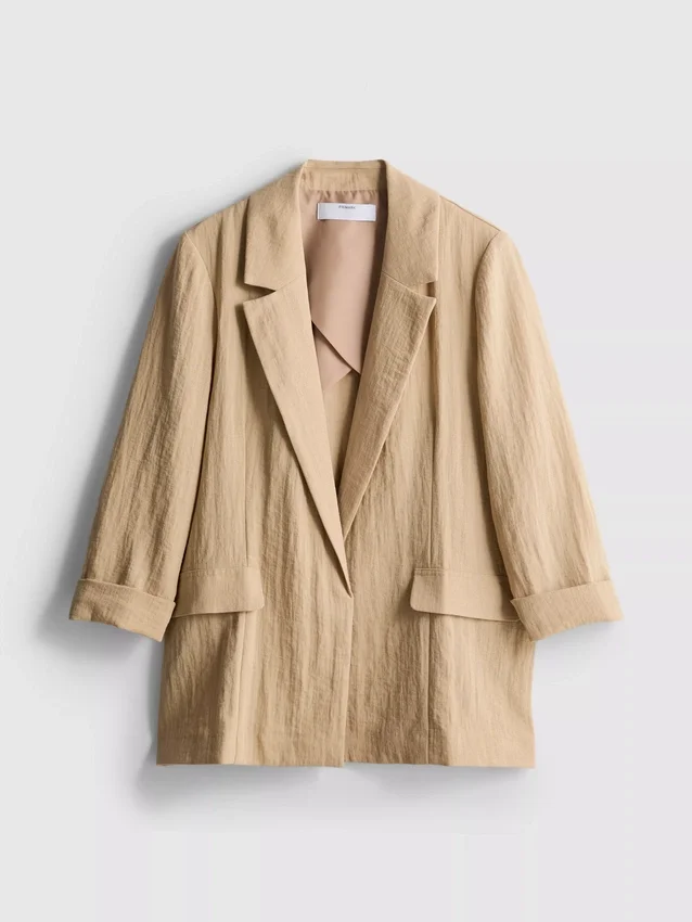 Blazer med strukturert, utskåret revers