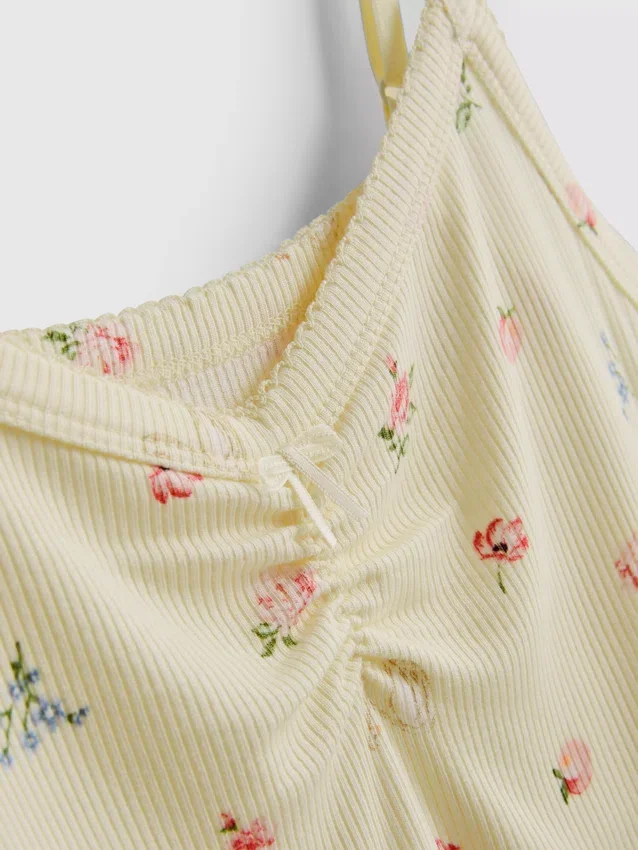 Blomstret ribbet pysjamaser-cami-top