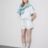 Blomstret sateng-pysjamaser i boyfriend-stil