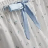 Blomstret sateng-pysjamaser i boyfriend-stil