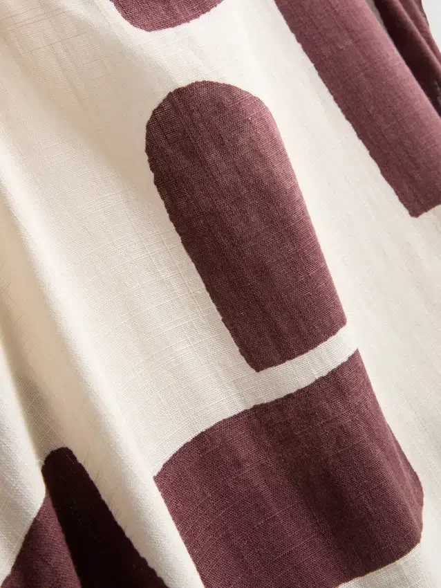 Bluse med korte ermer og trykk