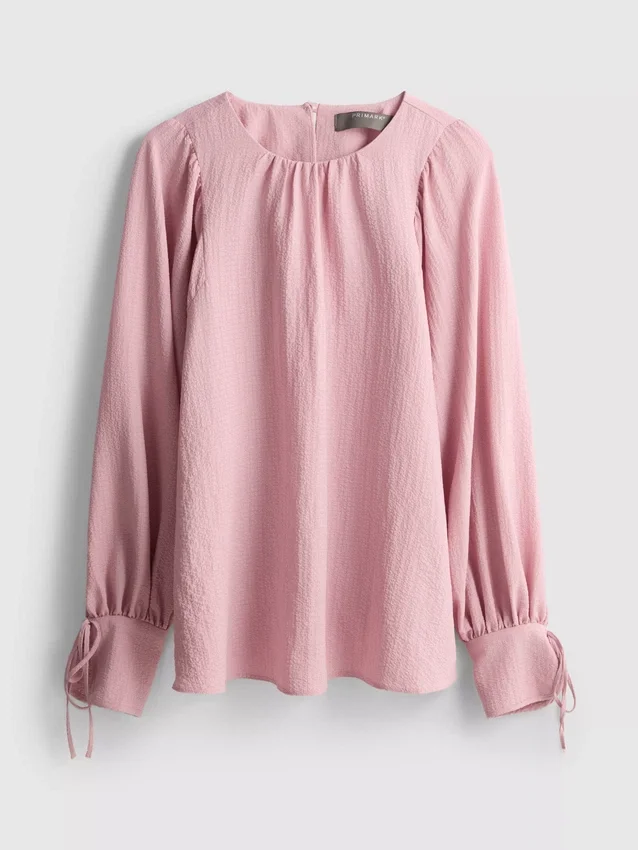 Bluse med strukturerte ballongermmer