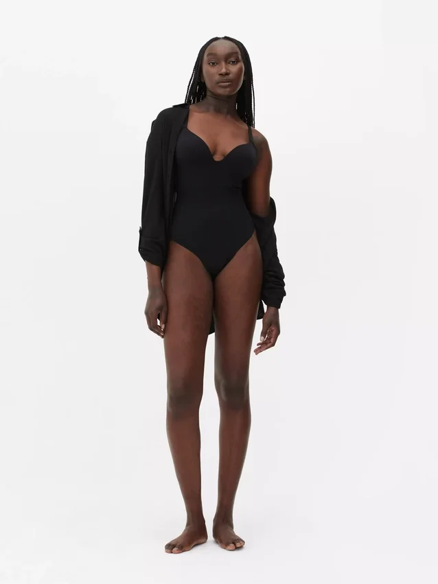 Bodysuit med skålformet string
