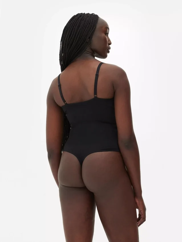 Bodysuit med skålformet string