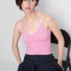 Bodysuit med V-hals og stropper