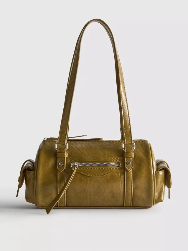 Bowlerveske i imitert skinn med slitt look