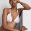 Brasiliansk trekant-bikinisett