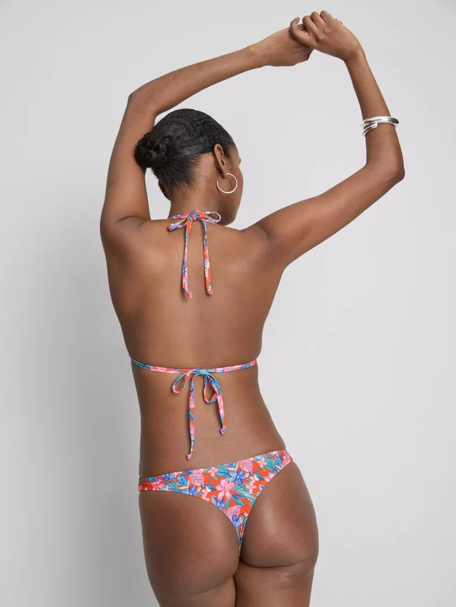 Brasiliansk trekant-bikinisett