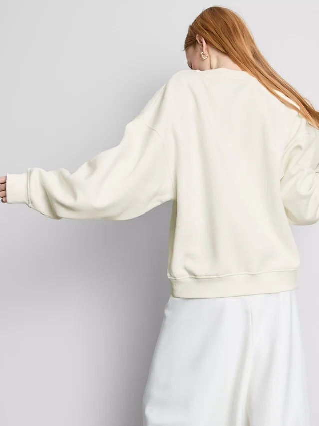 Brudegenser med broderte paljetter