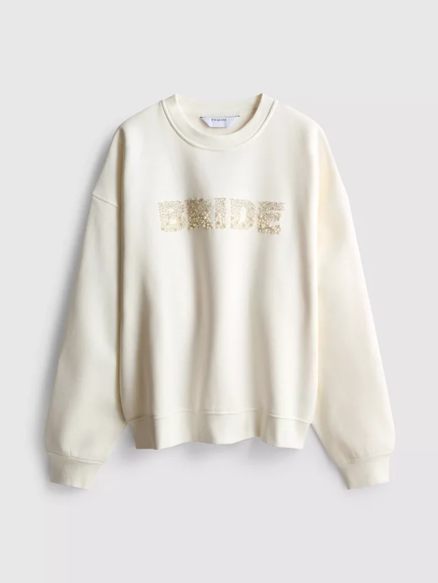 Brudegenser med broderte paljetter