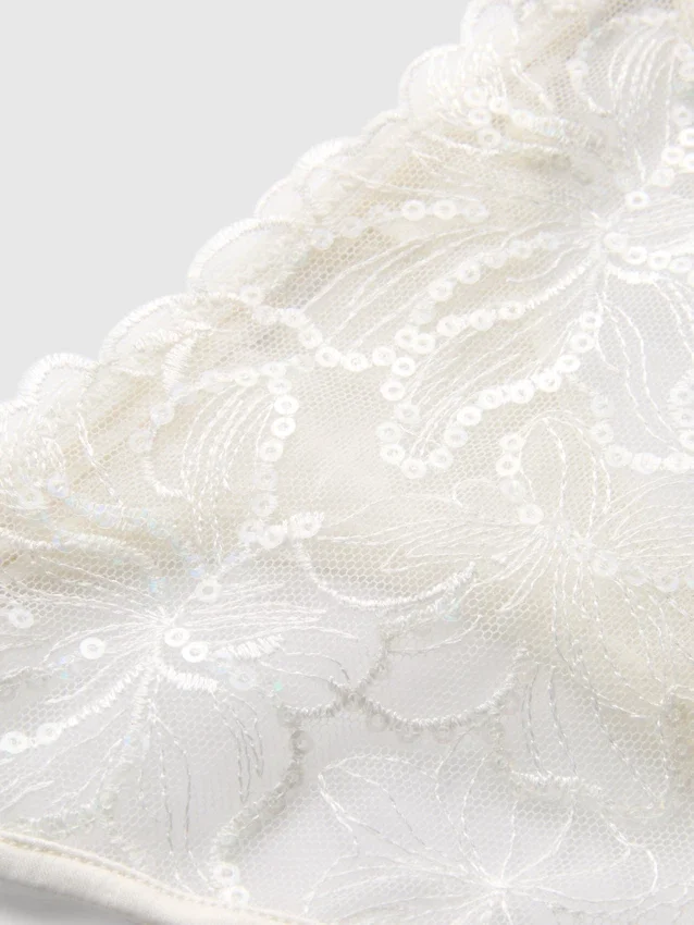 Brudestring med broderte paljetter