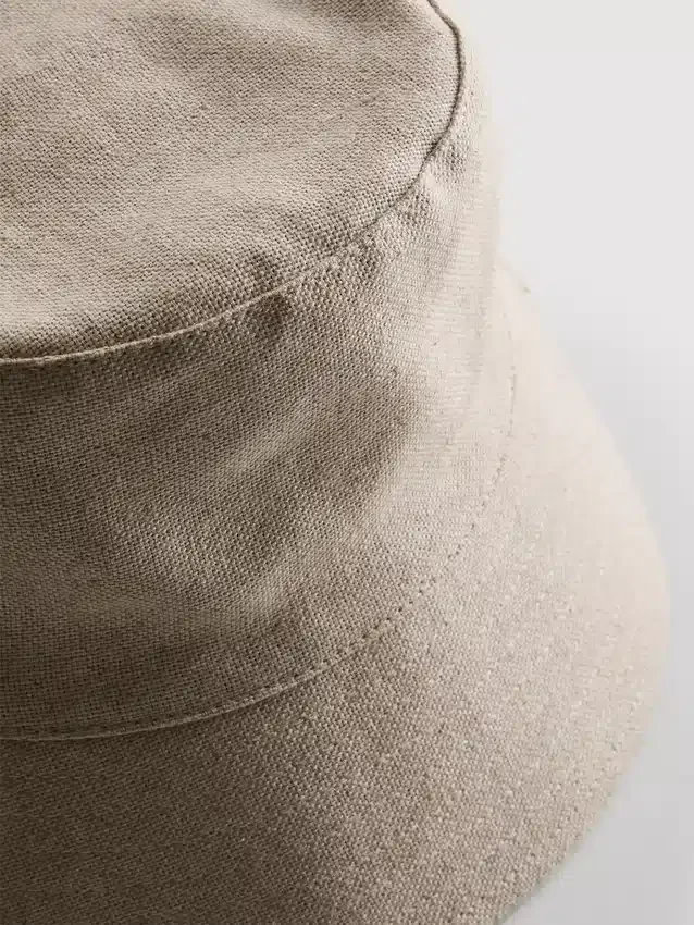 Bucket-hatt i linblanding