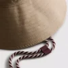 Bucket-hatt med hakestropp