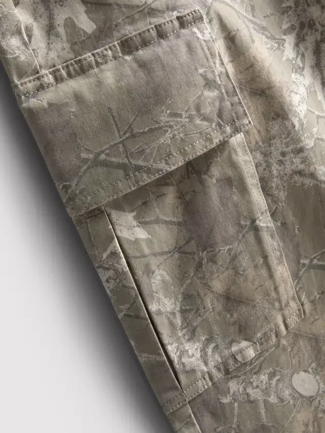 Camo-cargobukser