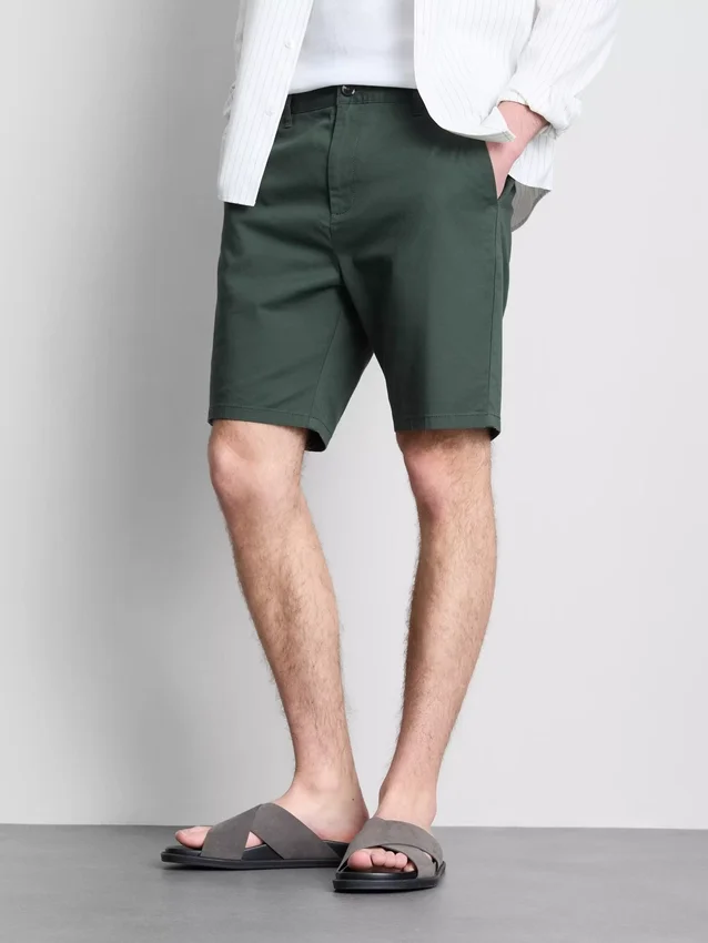 Chinoshorts med høyt bomullsinnhold