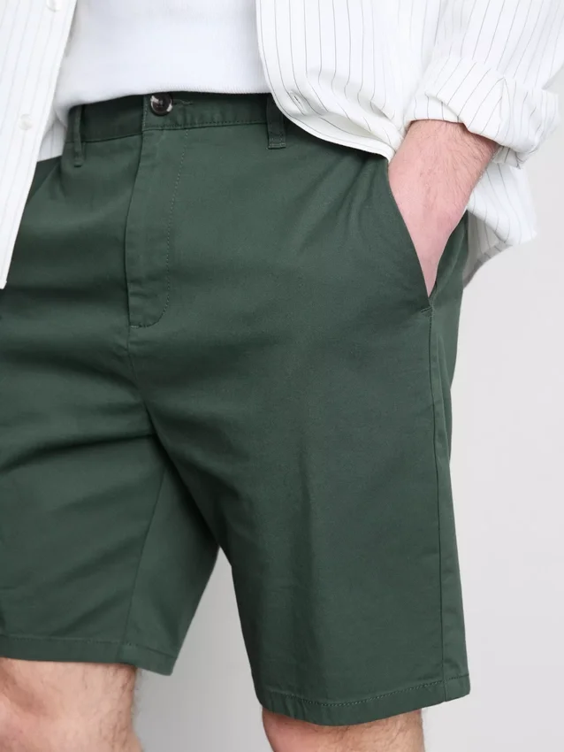 Chinoshorts med høyt bomullsinnhold