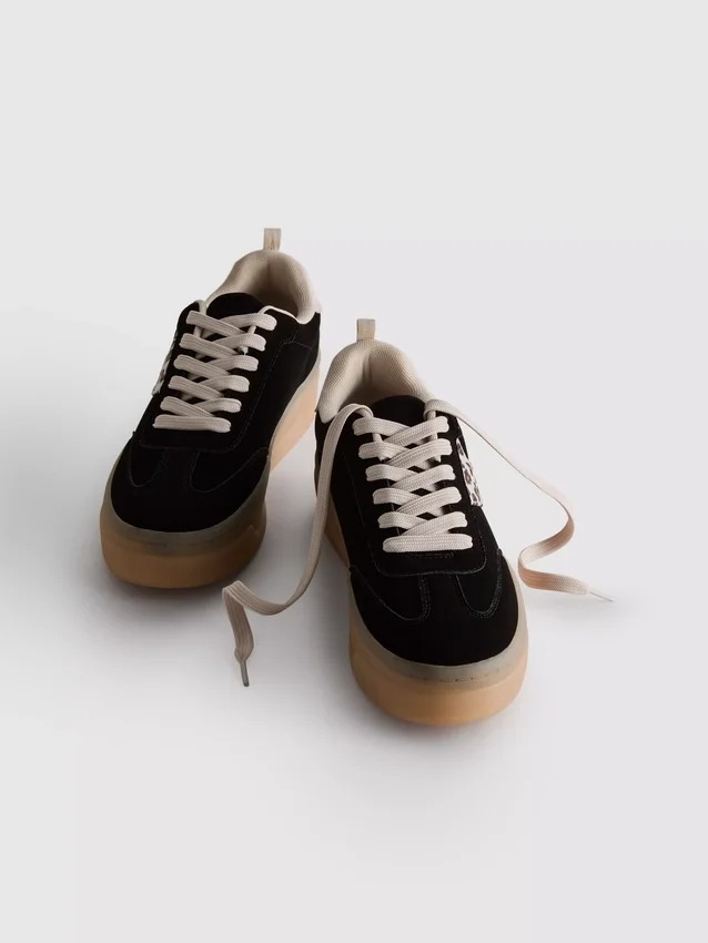 Chunky sneakers med leopardmønster og gummisåle