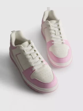 Court-sneakers med fargeblokker