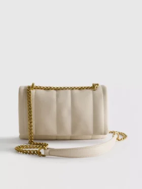Crossbody-veske med klaff
