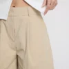 Cruise-shorts med høy midje og strukturert overflate