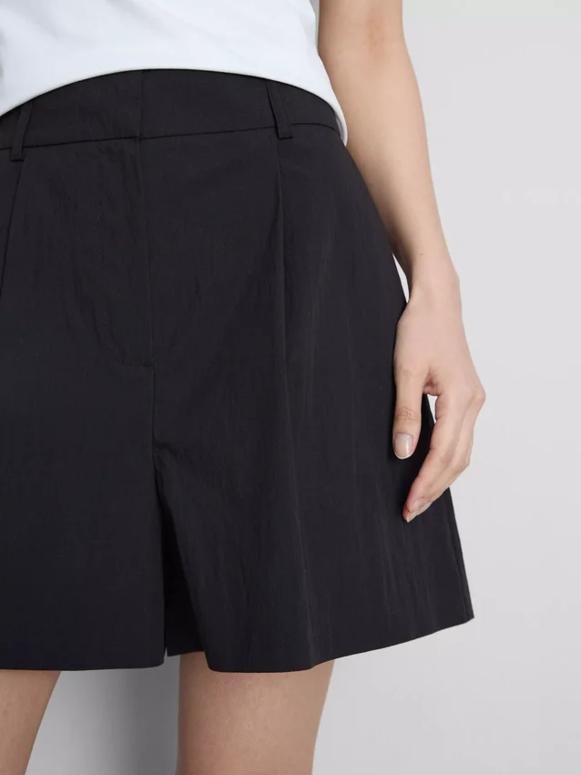 Cruise-shorts med høy midje og strukturert overflate