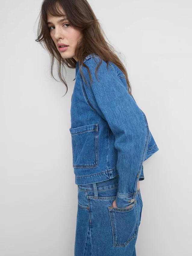 Denimjakke i bomull med påsydd lomme