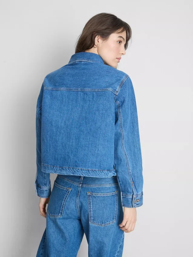 Denimjakke i bomull med påsydd lomme